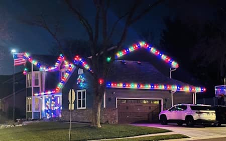 Holiday lighting